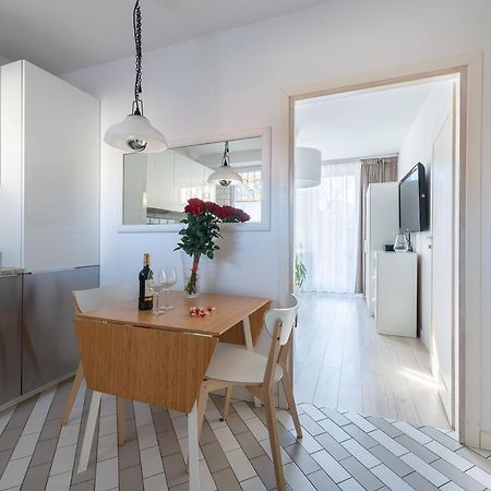 Plac Bankowy Serviced Apartments Warsawa Bagian luar foto