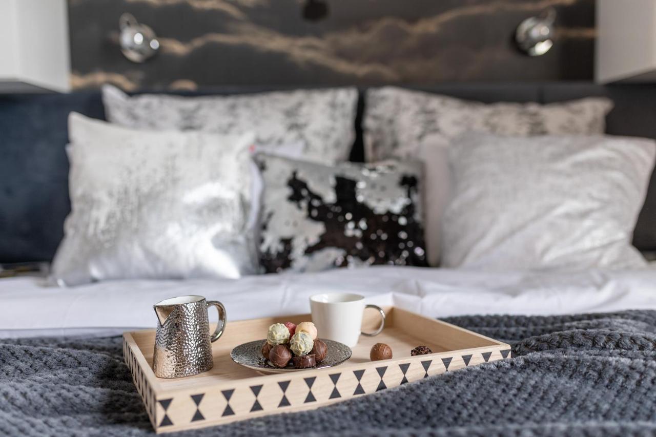 Plac Bankowy Serviced Apartments Warsawa Bagian luar foto